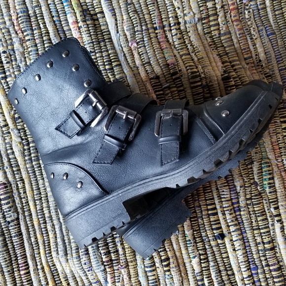 No brand Shoes - Womens Size 7 US Combat Studded Boots Black